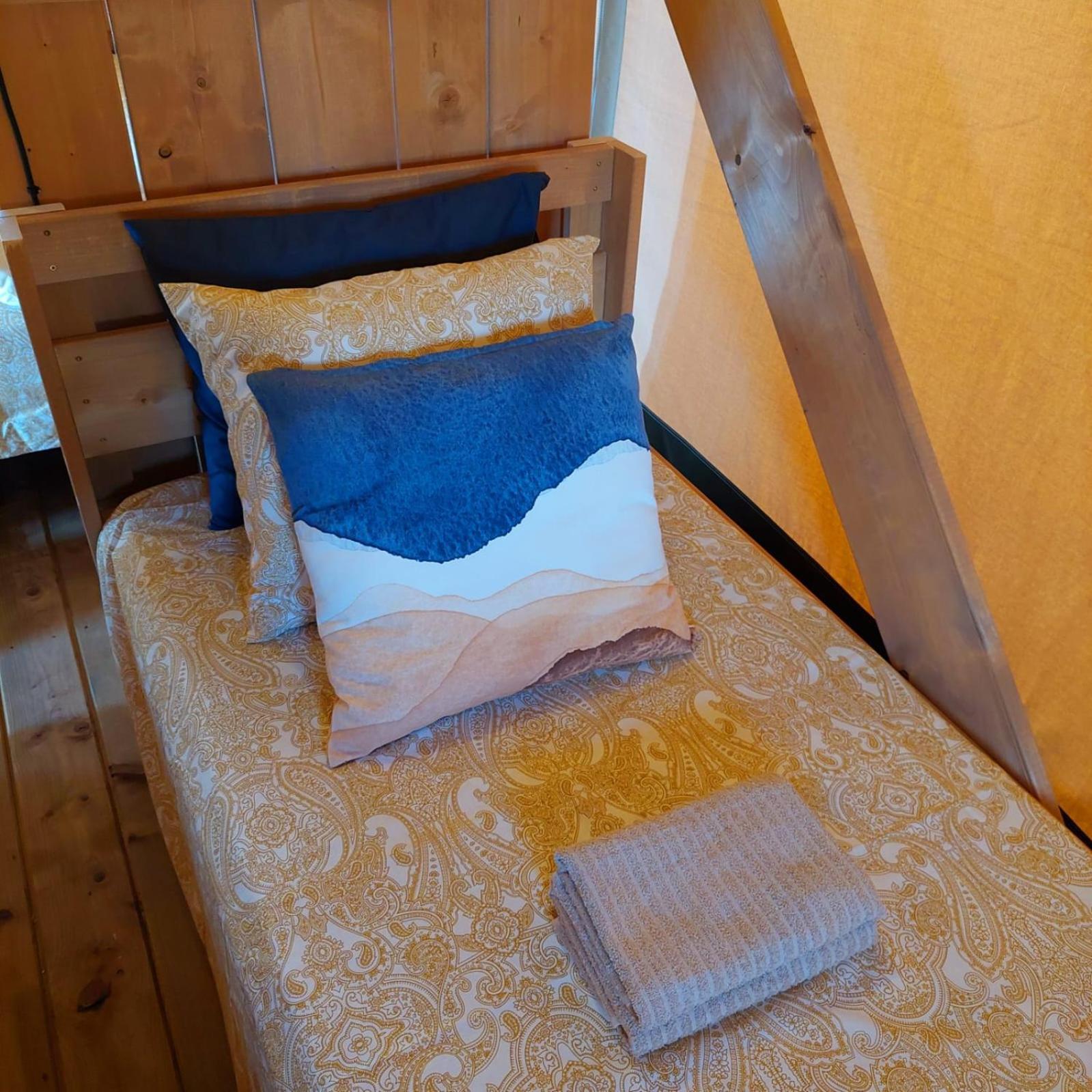Cactus Hill - Safari Tents - Caminito Del Rey 알로라 외부 사진